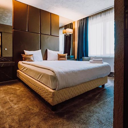 Hotel Ciao Târgu-Mureş Exteriér fotografie