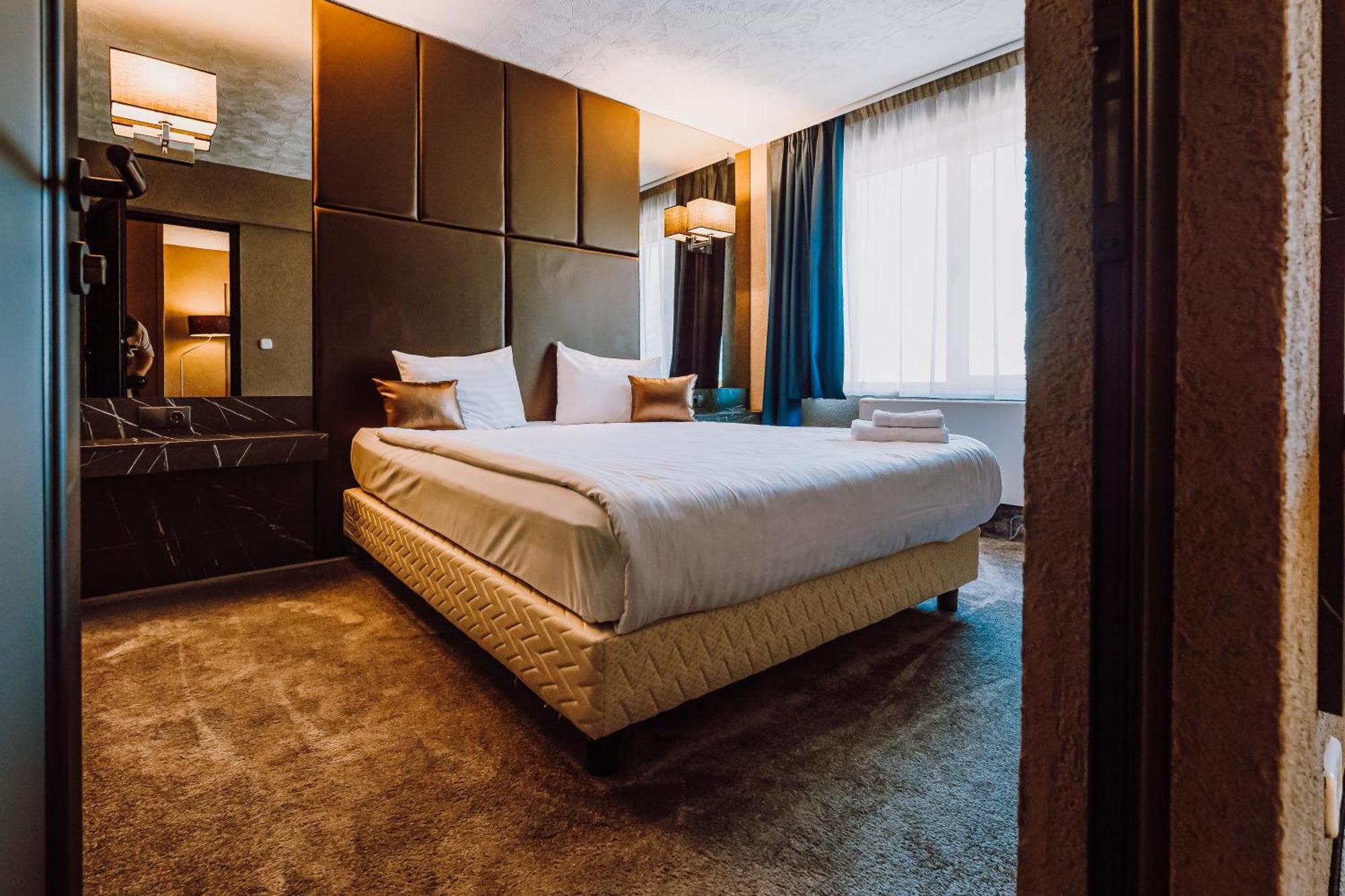 Hotel Ciao Târgu-Mureş Exteriér fotografie