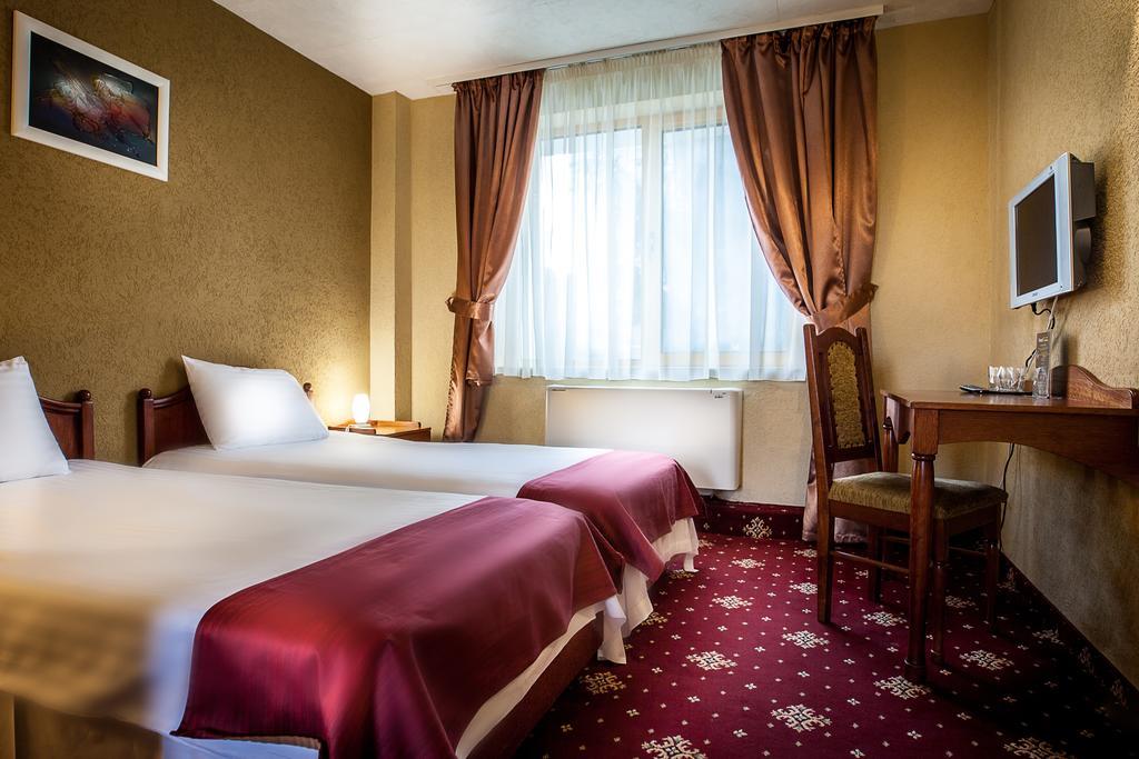 Hotel Ciao Târgu-Mureş Exteriér fotografie