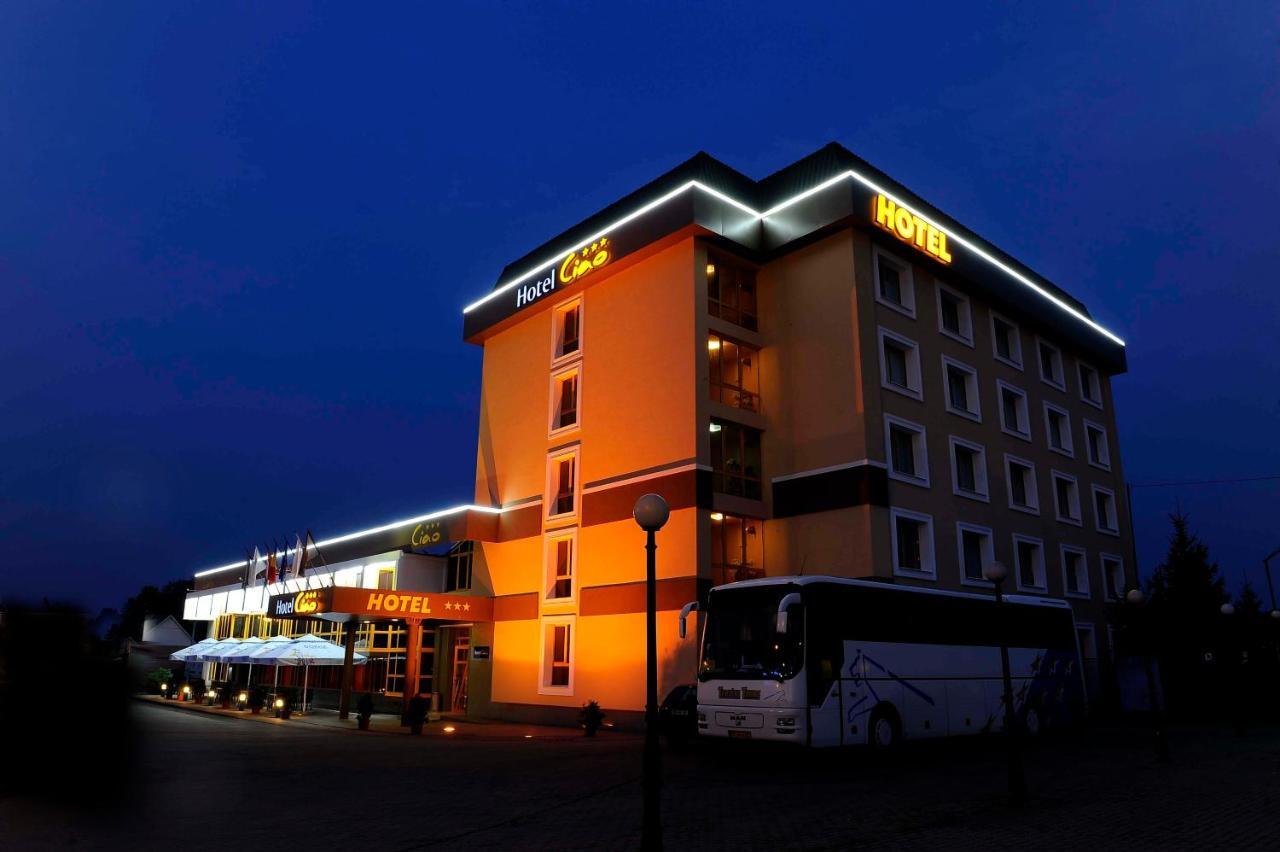 Hotel Ciao Târgu-Mureş Exteriér fotografie